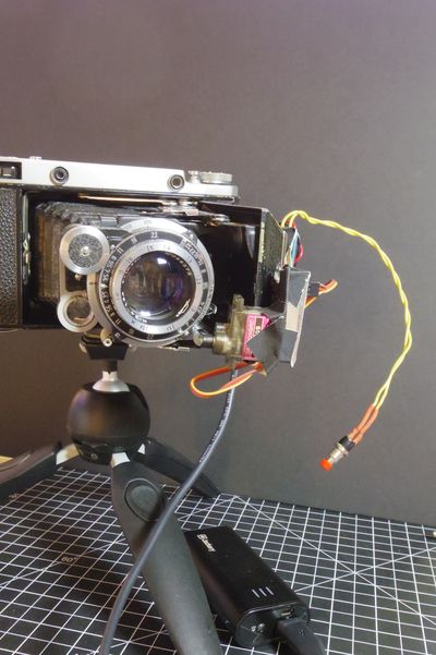 Ardu-knips! For when the cable release is jammed